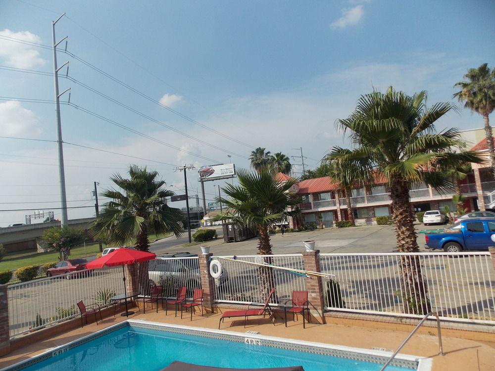 Econo Lodge Inn&Suites San Antonio Esterno foto