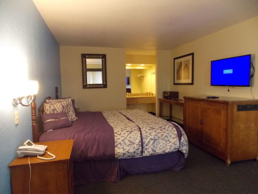 Econo Lodge Inn&Suites San Antonio Esterno foto