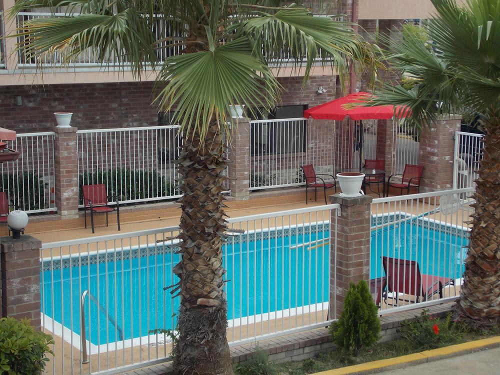 Econo Lodge Inn&Suites San Antonio Esterno foto